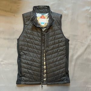 Columbia puffer vest, only worn once